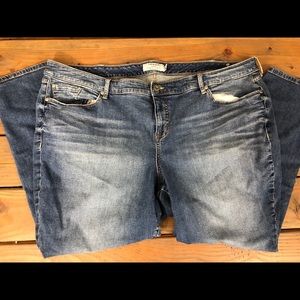 TORRID DENIM MID-RISE STRETCH ANKLE BLUE JEANS